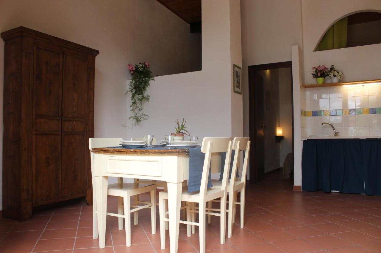 カステッランマーレ・デル・ゴルフォ Rustici L'Antico Torchioヴィラ エクステリア 写真